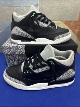 Tênis Air Jordan 3 Retro Green Glow novíssimo (41) 
