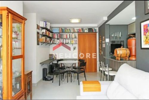 Apartamento em Rua Mariano de Matos - Medianeira - Porto Alegre/RS