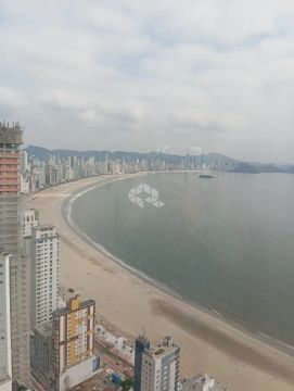 Apartamento em Barra Sul