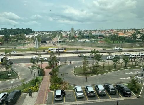RESOLVE CONSULTORIA IMOBILIÁRIA ALUGA SALA COMERCIAL NO PARQUE OFFICE