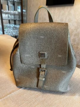 Bolsa mochila Victor Hugo
