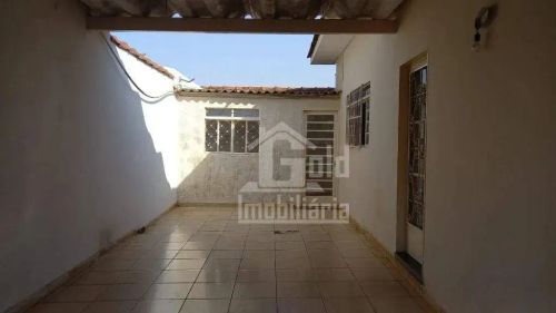 Casa com 3 dormitórios para alugar, 97 m² por R$ 1.387,44/mês - Independência - Ribeirão P