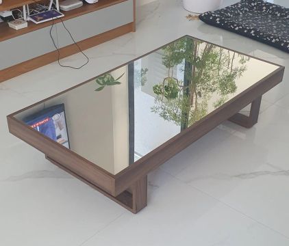 Mesa de centro espelhada