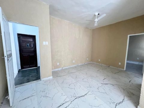 Lindo Apartamento todo reformado em porcelanato e big terraço