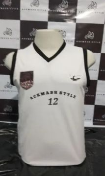 Vendo essa regata nova ótima pra usar nesse calor que está demais por apenas 40 reais 