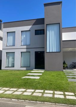 Sobrado novo mobiliado 