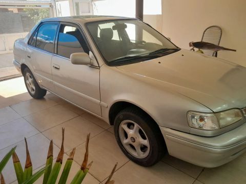 Toyota Corolla 2002 Automático raridade