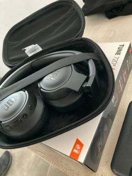 JBL 720 BT
