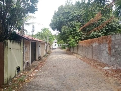 Terreno à venda em Ponta Negra, Natal.