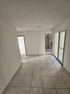 Vendo apto Jardins da Roseira- Entrada Facilitada- Consulte condições. P