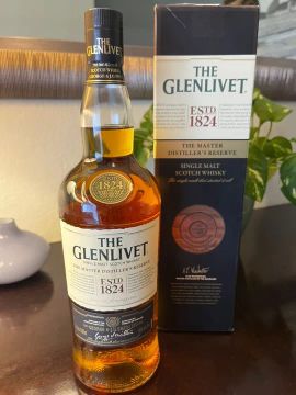 Whiskies importados , The Glenlivet ; The Balvenie e Glenfidich