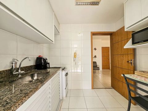 vendo um apartamento um quarto com closet Brisa do Park - Flores - Manaus-AM