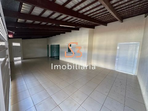 CASA RESIDENCIAL em UBERLÂNDIA - MG, SANTA MÔNICA