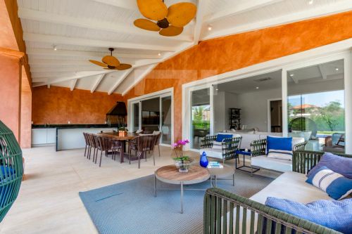 Condomínio Fazenda da Grama/ Praia da Grama - Projeto Antônio Scarpa 380 m² 4 suítes