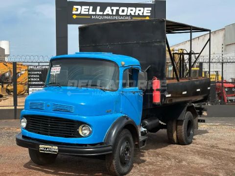 Caminhão Mercedes-Benz 1113 Melosa 1973 - Robusto e Confiável