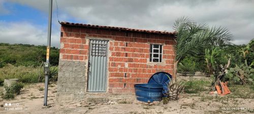 Fazenda  em área tranquila