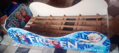 Cama frozen 