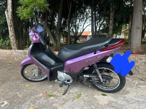 Honda Biz 2013 125cc Flex es partida elétrica