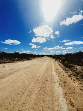 TERRENO À VENDA NA ESTRADA DA ADUTORA ( DISTRITO DE ABÓBORA)