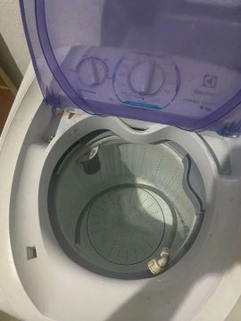 Máquina de lavar Eletrolux turbo