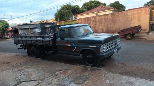  Ford F-4000