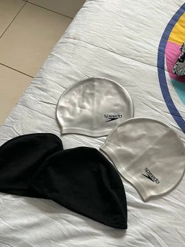 4 toucas de natação Speedo
