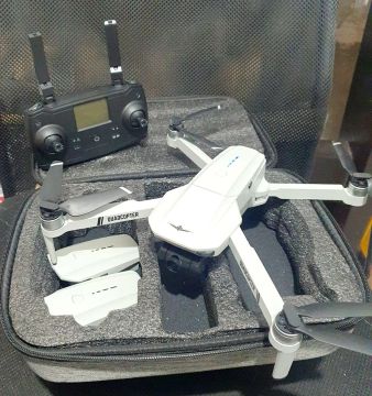 Drone KF102 3 BATERIAS GUIMBAL 2 EIXOS