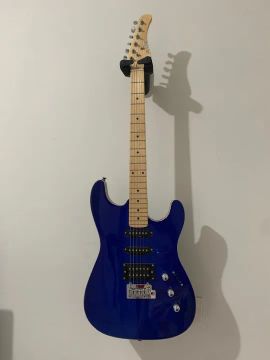 Guitarra elétrica Strinberg SGS Series SGS180 de mogno transparent blue brilhante