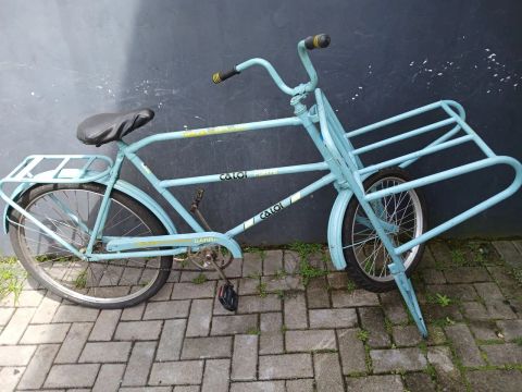 Venda bicicleta de carga modelo antigo bem reforcada