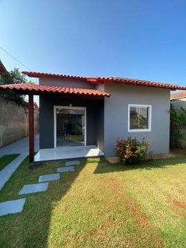 LINDA CASA A VENDA EM COLATINA, BAIRRO ANTÔNIO DEMIANI - 3 quartos, Aquecedor solar e 3 va