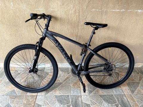 Bicicleta Avance aro 29. Usada