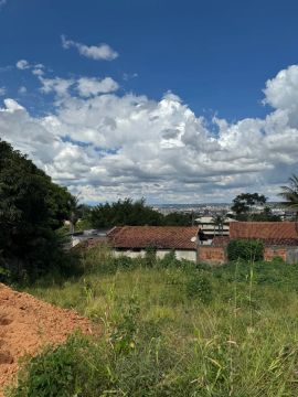 Vendo lote 351m2 no Jardim Arizona com a melhor vista da cidade!