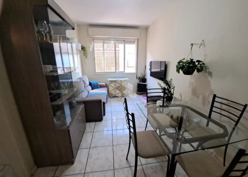 Apartamento em Azenha