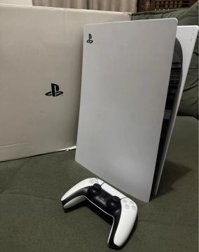 Ps5 PlayStation 5! Aceito trocas e cartão.