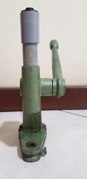 Prensa Manual/Balancim / máquina de pregar botões Cardenas 100 