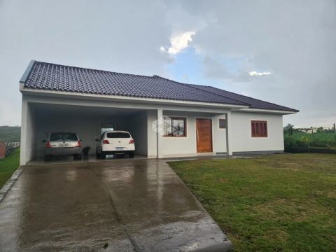 Chácara semi mobiliada a venda no Cerro Alegre Alto