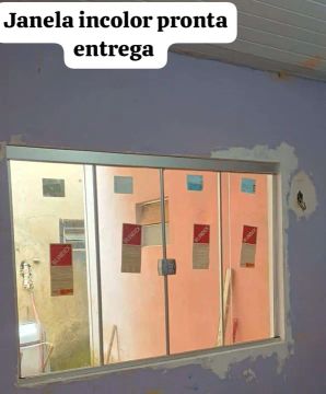 Janela de vidro incolor pronta entrega