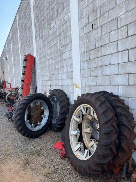 Rodas fina trator 12.4-36 e 12.4-38