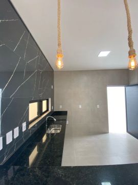 Imóvel para venda possui 126 metros quadrados com 3 quartos em Araçagy - São José de Ribam