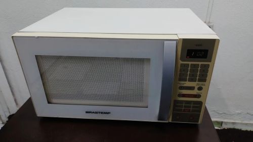 Microondas usado Brastemp 