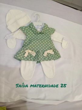 Saída de maternidade em tecido macio