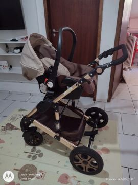 Carrinho de Bebê usado 3 em 1