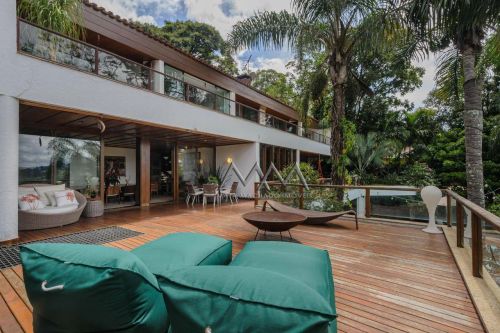 Casa à venda e para locação no Estancia Serrana | 852 m² - 4 quartos