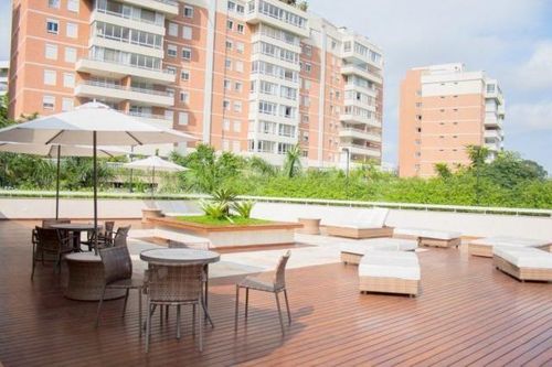 Cond. Club 3 Dorms Suites 3 Vgs. Panamby *Ac. Permuta!