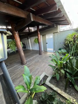 ALUGO Casa 3 qtos. (1 suíte), Cj. Ica Paraíba, Adrianópolis, Piscina e edícula, 2 vagas