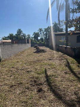 Terreno plano em ótima localização