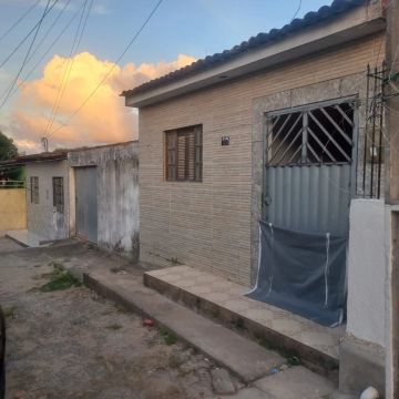 Vendo duas casas no Village 