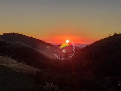 Terreno com vista deslumbrante à venda, 3000 m² por R$ 210.000 - Pouso Alegre - São José d