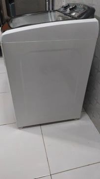 Máquina de Lavar Automática