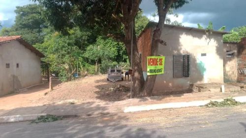 Vendo uma Casa 